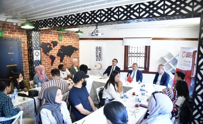 YTB’den Türkiye burslusu öğrencilere fotoğraf eğitimi ve foto-safari