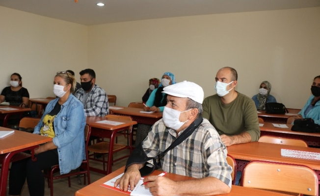 Yüksek verimli tavuk yetiştiriciliği kursu ilgi görüyor