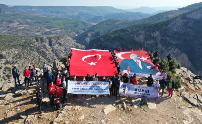 Aydın’da Ata’ya Saygı yürüyüşü yapıldı