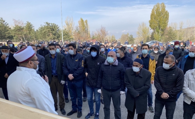 Fetullah Nehir son yolculuğuna uğurlandı