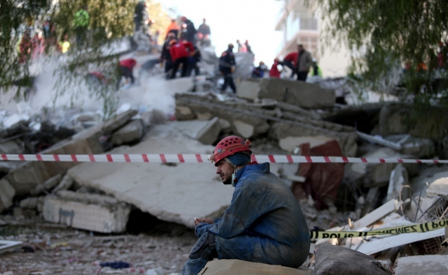 İzmir depreminde can kaybı 115’e yükseldi