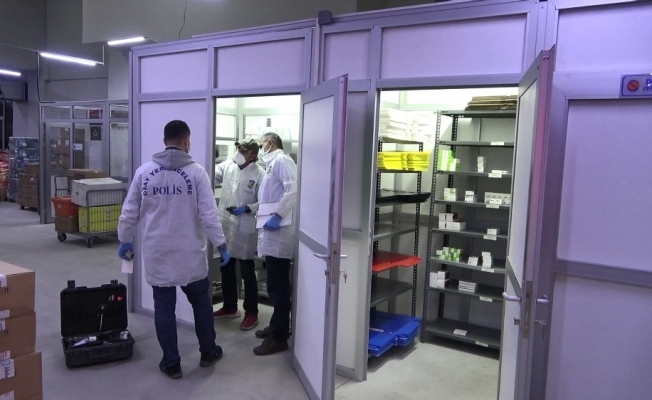 Karabük’te ecza deposuna giren hırsızlar 48 adet ilacı çaldı
