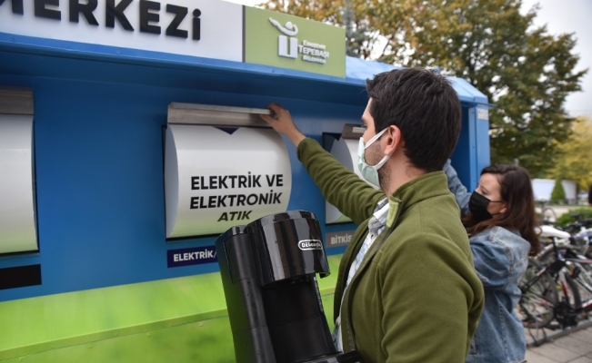 Mobil atık getirme merkezleri hizmete giriyor