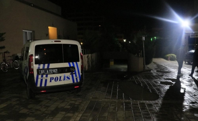 Site otoparkında silahlı saldırıya uğrayan kişi yaralandı