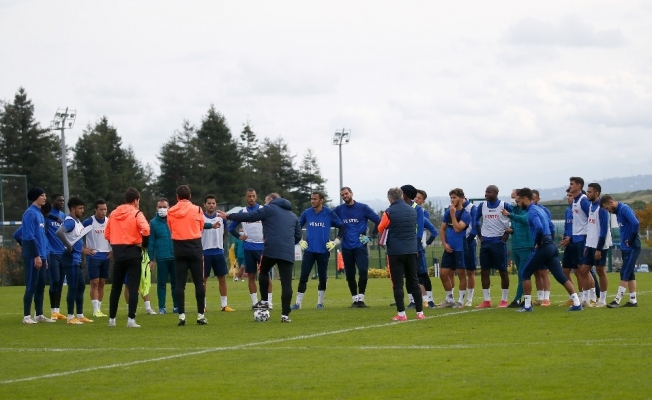 Trabzonspor’da rekabet yüzleri güldürüyor