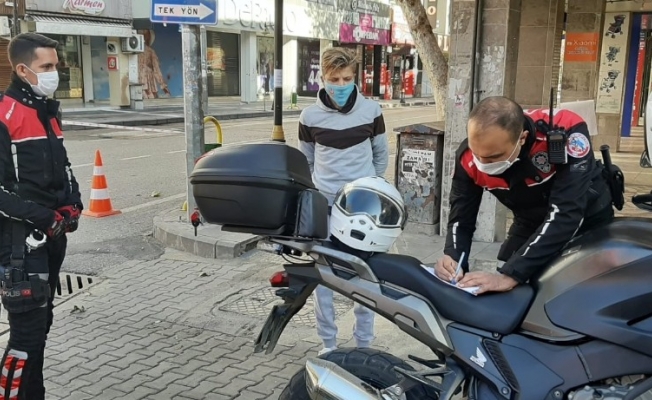 Kısıtlamaya uymayanlara cezai işlem uyguluyor