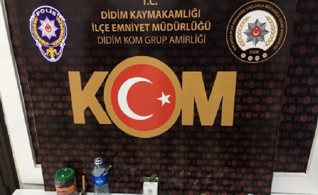 Yakalanan şahsın evinde ve motosikletinde uyuşturucu ele geçirildi