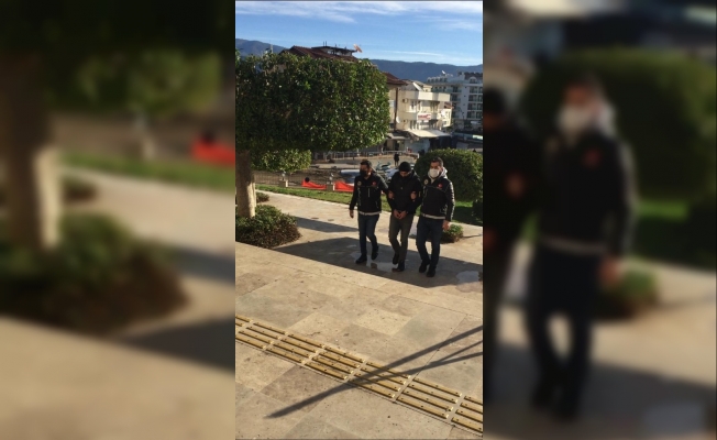 Emlakçı kokain satıcısı çıktı, polisten kaçamadı