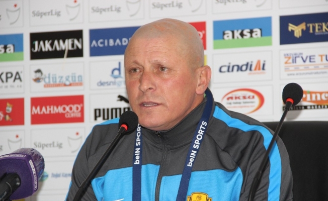 Necati Erkmen: “Çok üzgünüz, alt sıraları ilgilendiren önemli bir müsabakayı 1-0 kaybettik”