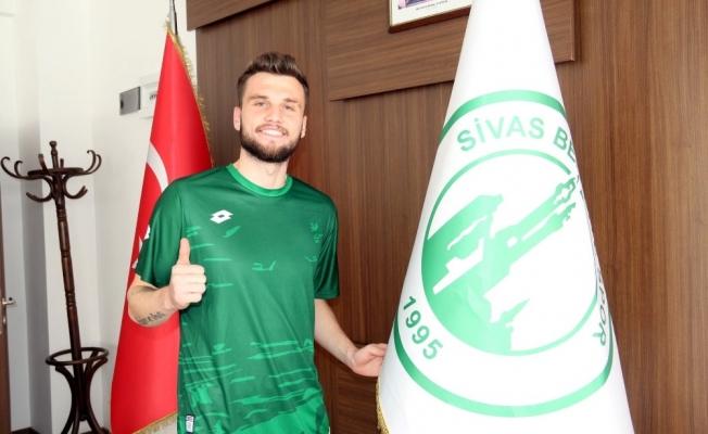 Tuğrul Yavaşçı Sivas Belediyespor’da