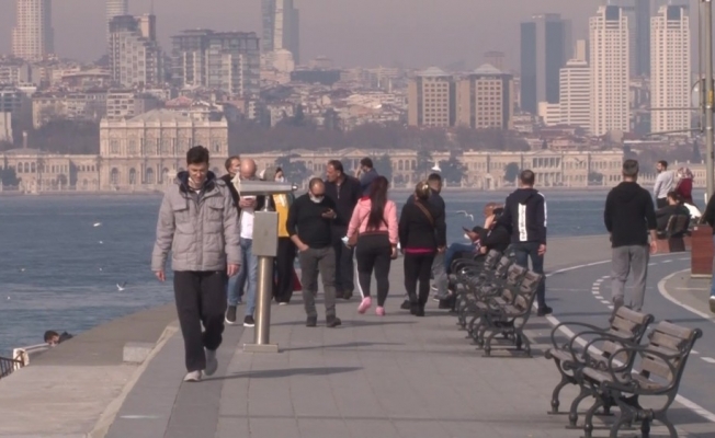 Kız Kulesi Sahilinde pes dedirten görüntü: Doldu taştı