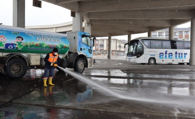 Otogarda temizlik mesaisi