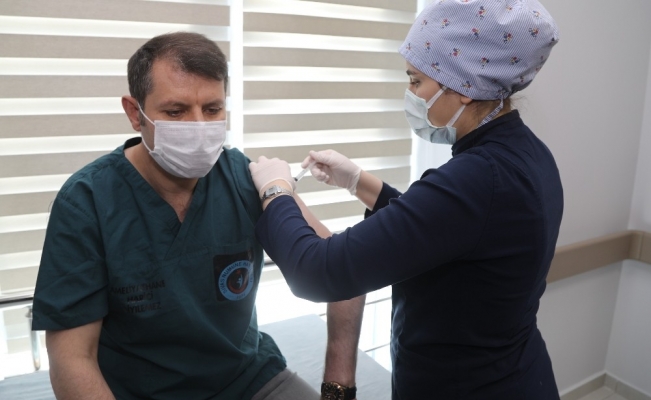 Vali Salih Ayhan, “Aşıda hiçbir sakınca yoktur”