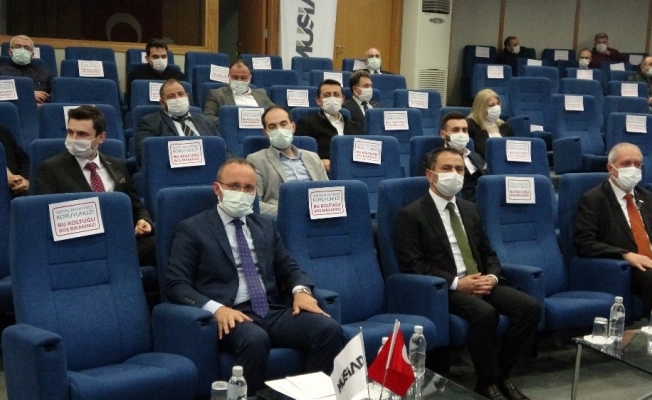 AK Parti’li Turan’dan 18 Mart törenlerine katılmayan muhalefet partisi liderlerine tepki