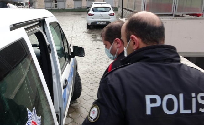 Aracıyla kırmızı ışıkta geçerek ölüme sebep olan doktor tutuklandı