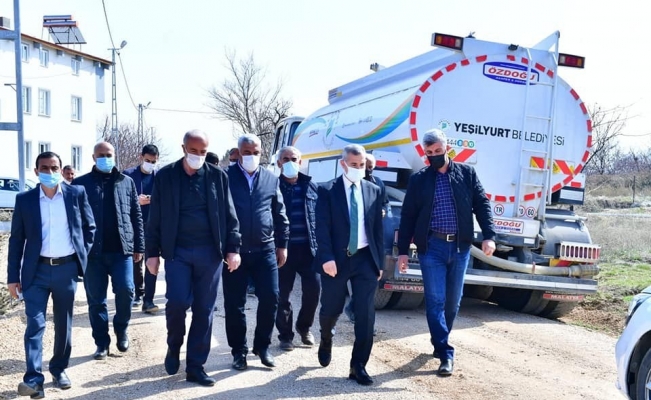 Başkan Çınar, Dilek Mahallesi’ndeki yol çalışmalarını inceledi