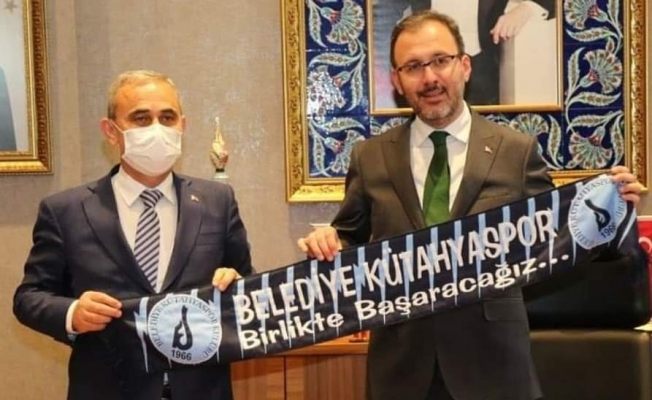 Başkan Işık, "Kütahya’mızın en büyük talebi bir stat"