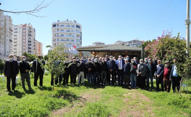 Başkan Tarhan, emeklilerle buluştu