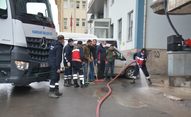 Hakkari’de korona virüs temizliği