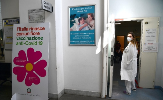 İtalya’da son 24 saatte 17 bin 83 yeni vaka