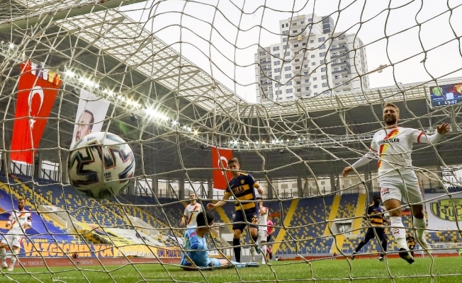 Süper Lig: MKE Ankaragücü: 3 - Göztepe: 0 (Maç sonucu)