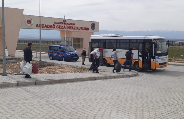 Ayakkabı tabanından uyuşturucu çıktı