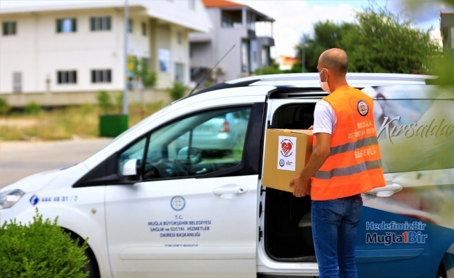 Büyükşehir’den ihtiyaç sahiplerine Ramazan Kolisi