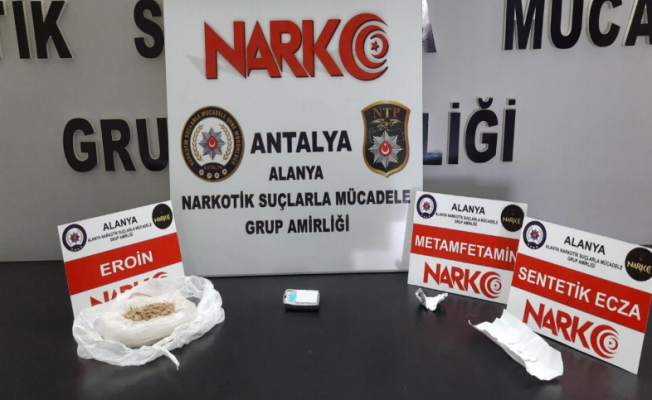 Gaziantep’ten Alanya’ya gelen uyuşturucu polise takıldı