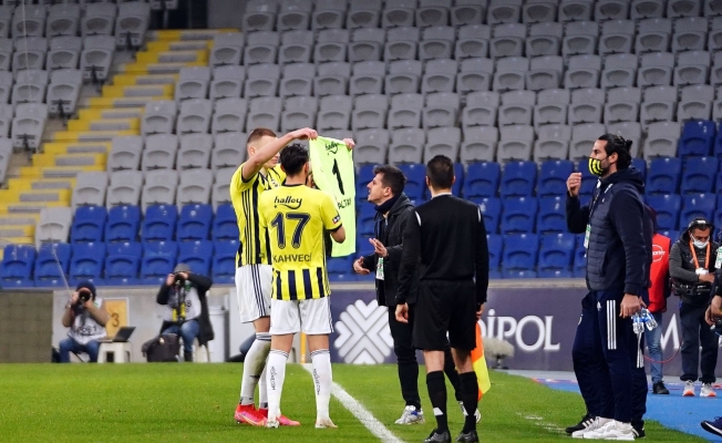 Gol sevincinde Altay Bayındır unutulmadı