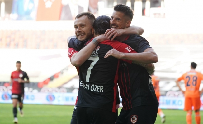 Mehmet Büyükekşi: "Fenerbahçe karşısına puan veya puanlar için sahaya çıkacağız"