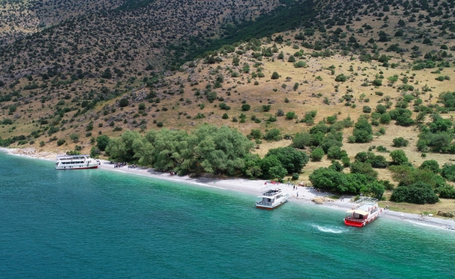 NASA’nın fotoğraf şampiyonu: Van Gölü