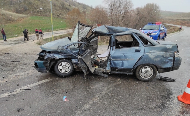 Tokat’ta 3 aracın karıştığı kazada 1 kişi hayatını kaybetti