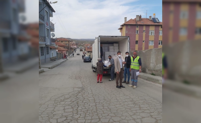 Yardım kolileri ihtiyaç sahiplerine ulaştırılıyor