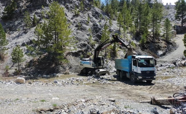 Yayla yollarında bakım çalışmaları başladı