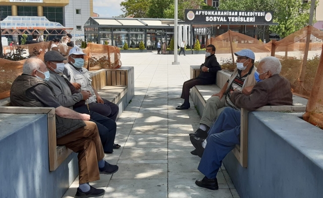 Afyonkarahisar’da tam kapanmanın ardından ürküten yoğunluk