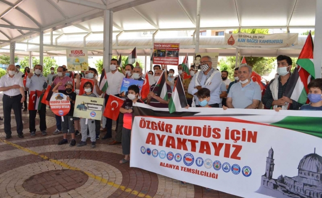 Alanya'da İsrail zulmü protesto edildi