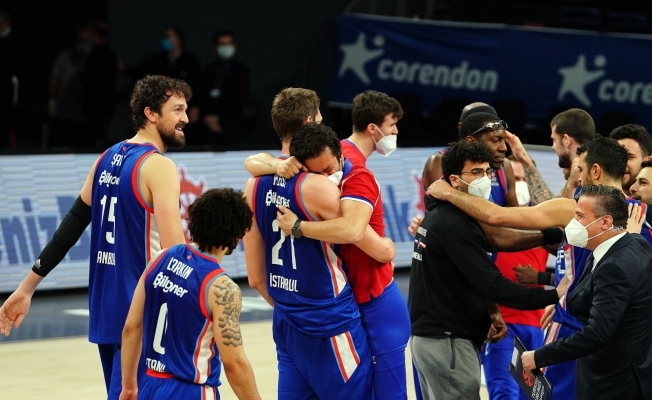 Anadolu Efes final için CSKA Moskova ile karşılaşacak