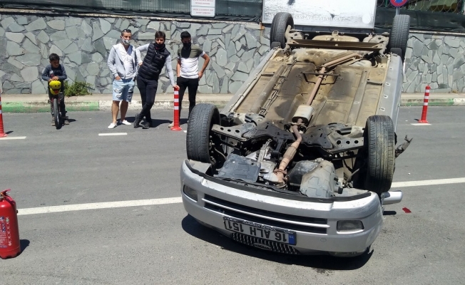 Bursa’da otomobil takla attı: 2 yaralı