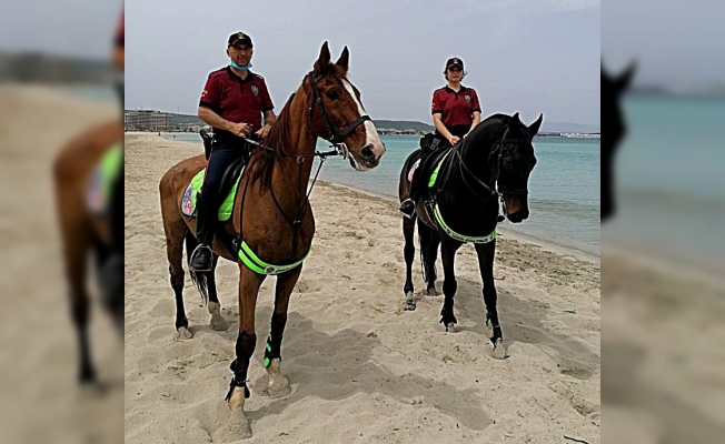 Çeşme Emniyetine 2 atlı polis ile 2 eğitimli köpek takviyesi