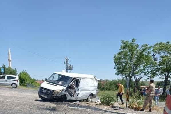 Diyarbakır’da kaza: 1 ölü, 3 yaralı