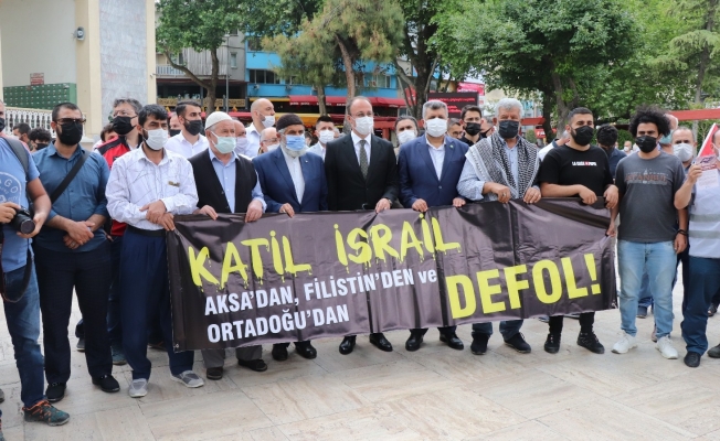 Filistin’de ölenler için Denizli’de gıyabi cenaze namazı kılındı