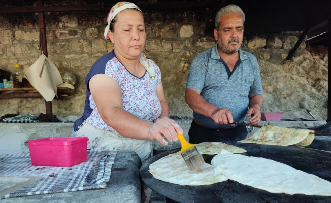 Hataylı kadınların geçim kaynağı sac ve tandır ekmeği