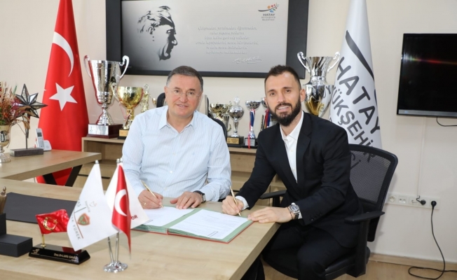 Hatayspor, Emre Çolak’ı renklerine bağladı