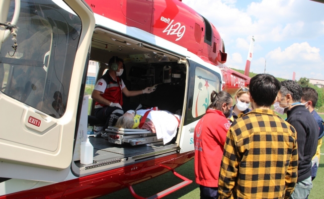 Hava ambulansı kazazede için havalandı