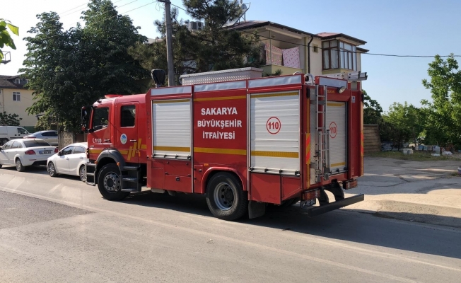 İki katlı evin alt katında çıkan yangın itfaiye tarafından söndürüldü