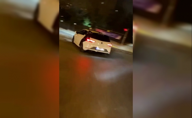 Küçükçekmece’de drift atan maganda kamerada