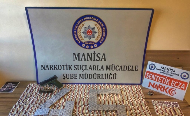 Manisa’da 5 adrese uyuşturucu operasyonu