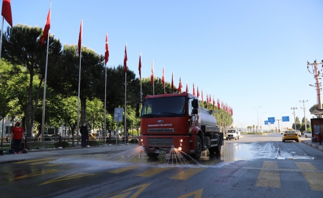 Menderes’te bayram temizliği