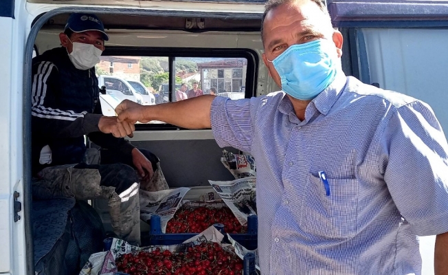 Selendi’nin kirazları İran sofralarını süslüyor