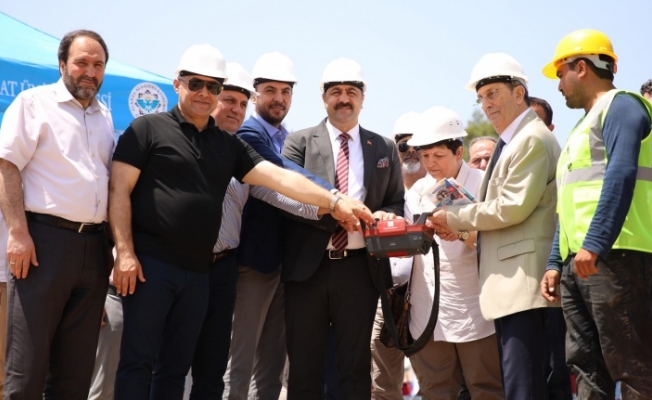 Alanya'nın en büyük laboratuvarının temeli atıldı